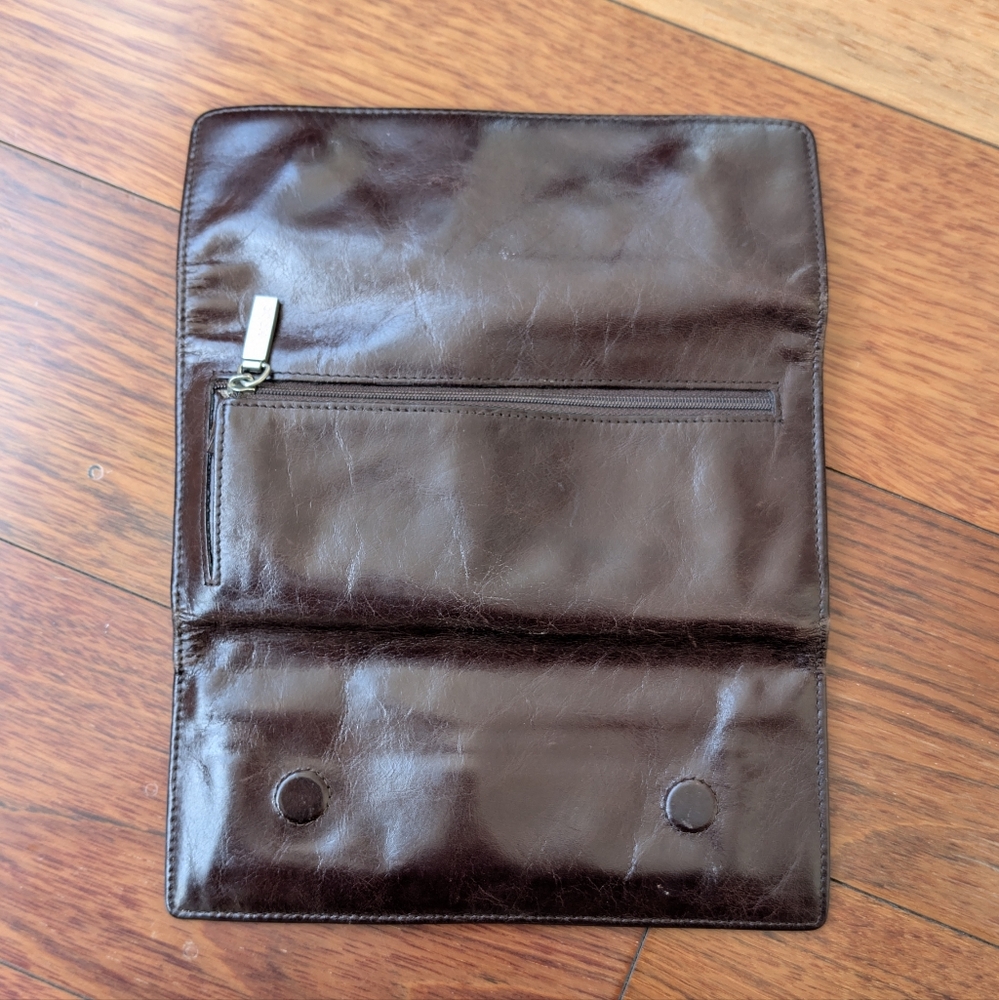 HOBO International Sadie Brown Polished Leather Trifold Keyring Clutch Wallet - Picture 3 of 4